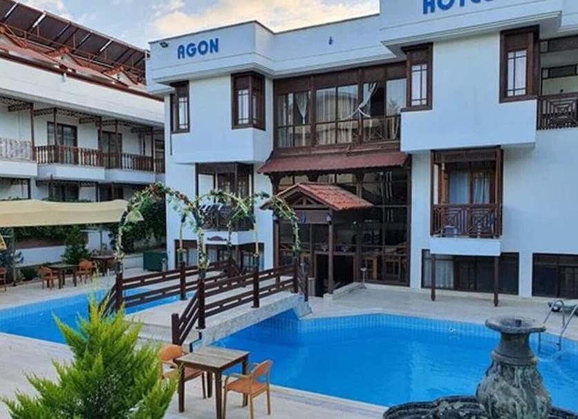 Kolam Foto