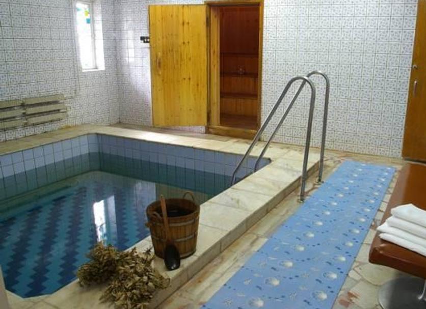 Kolam Foto