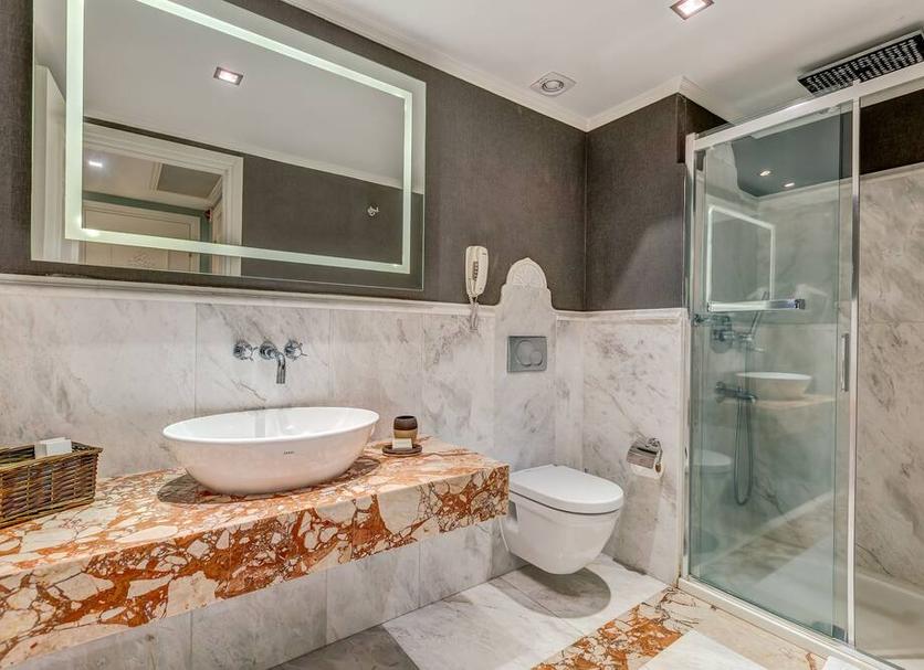 Kamar Mandi Foto