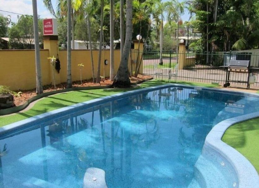Kolam Foto