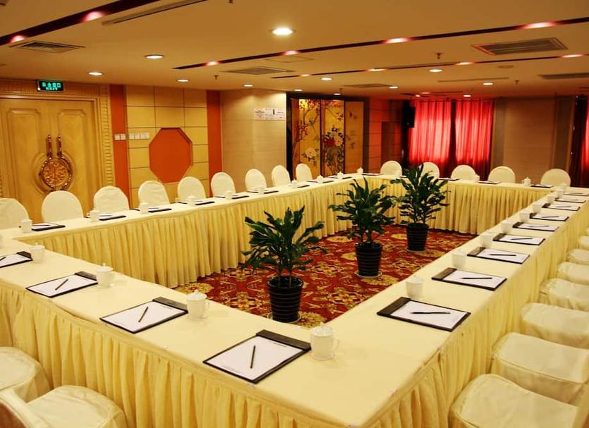 Ruang konferensi Foto