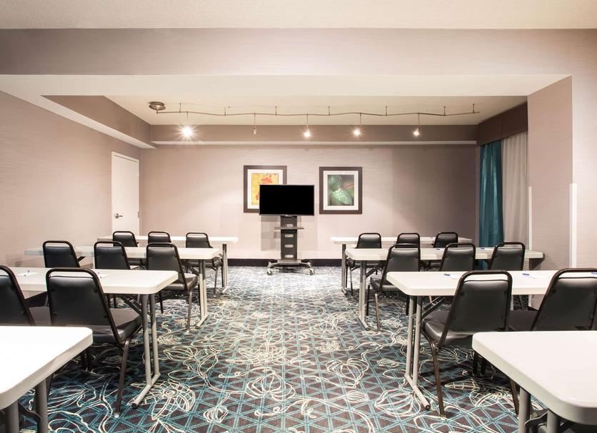 Ruang konferensi Foto