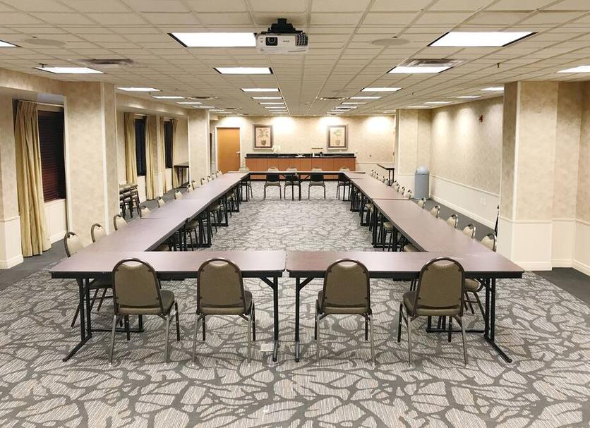 Ruang konferensi Foto