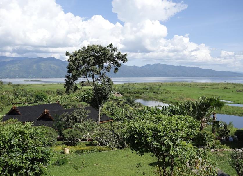 Pemandangan luar Foto