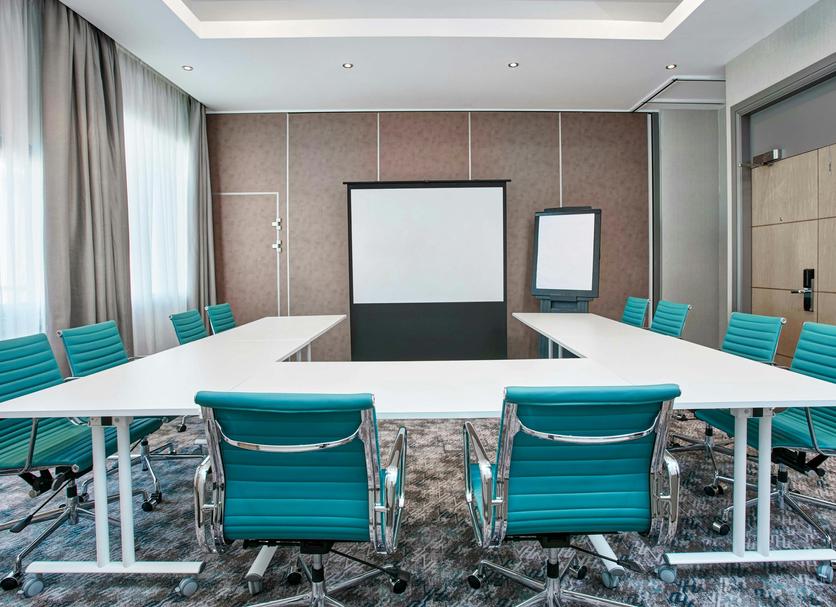 Ruang konferensi Foto