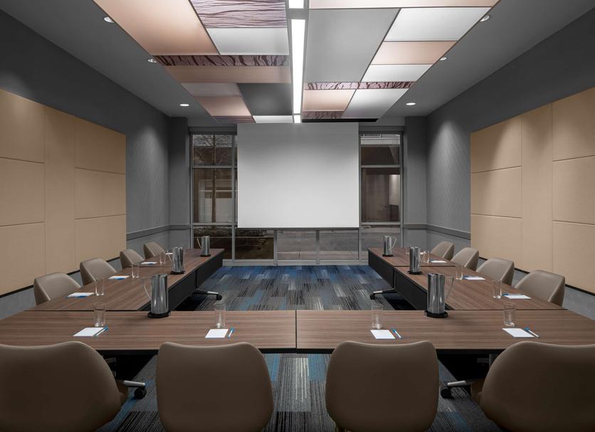 Ruang konferensi Foto