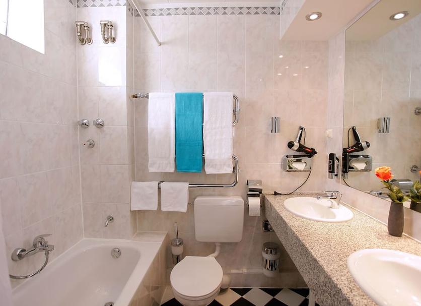 Kamar Mandi Foto