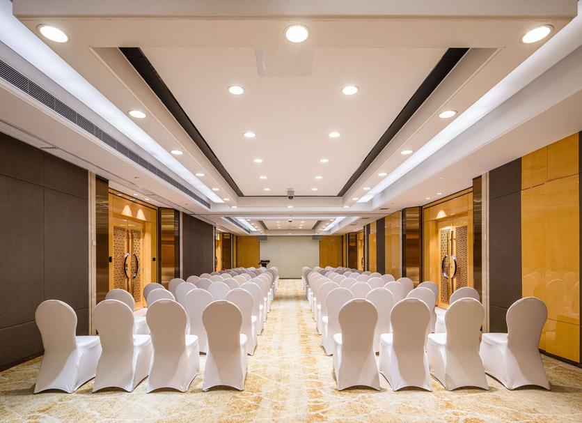 Ruang konferensi Foto