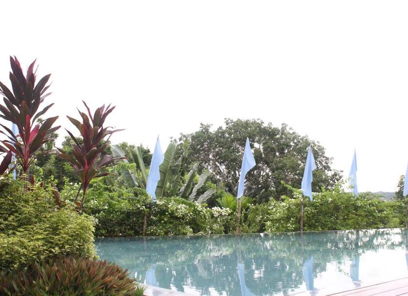 Pemandangan luar Foto