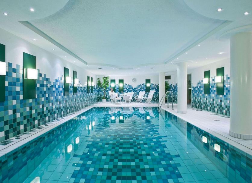 Kolam Foto