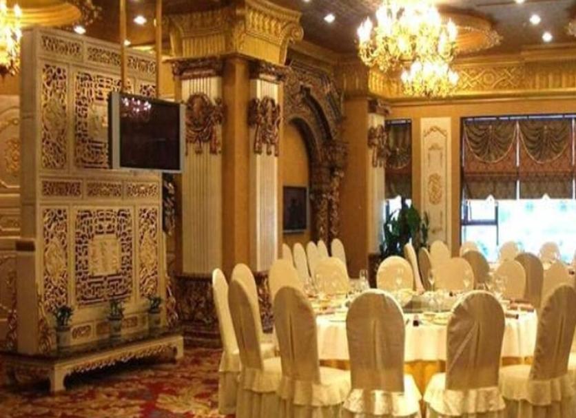 Ruang makan Foto