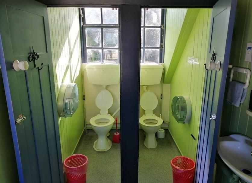 Kamar Mandi Foto
