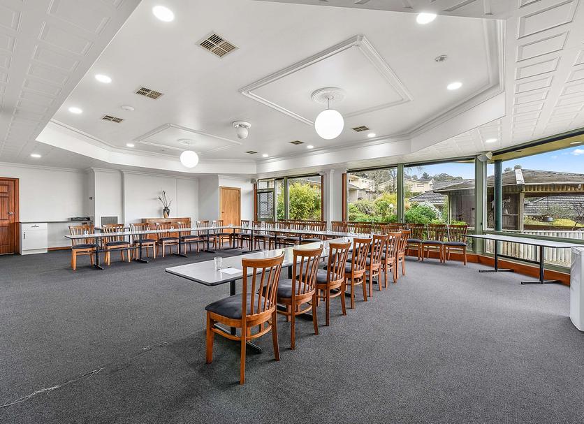 Ruang konferensi Foto