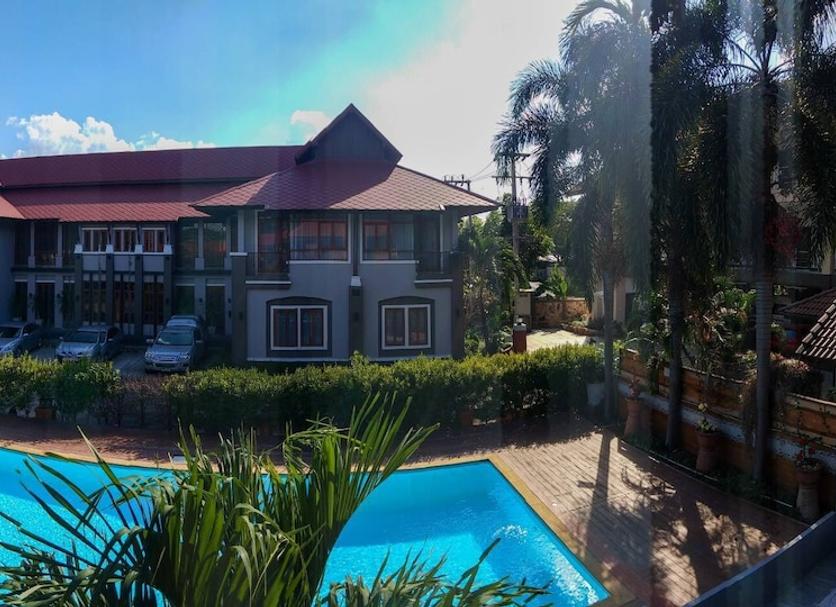 Kolam Foto