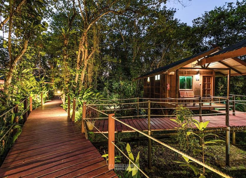 Pemandangan luar Foto