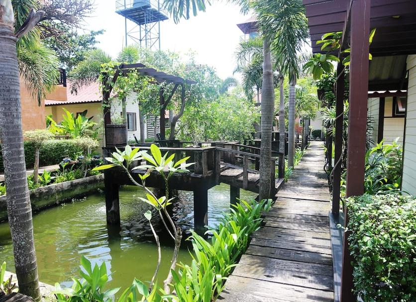 Pemandangan luar Foto