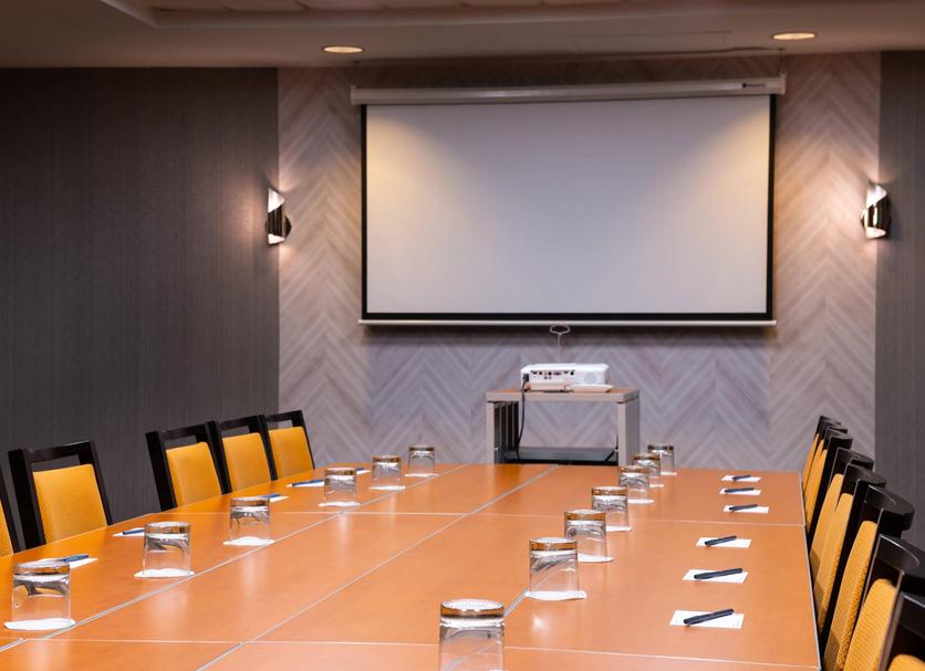 Ruang konferensi Foto
