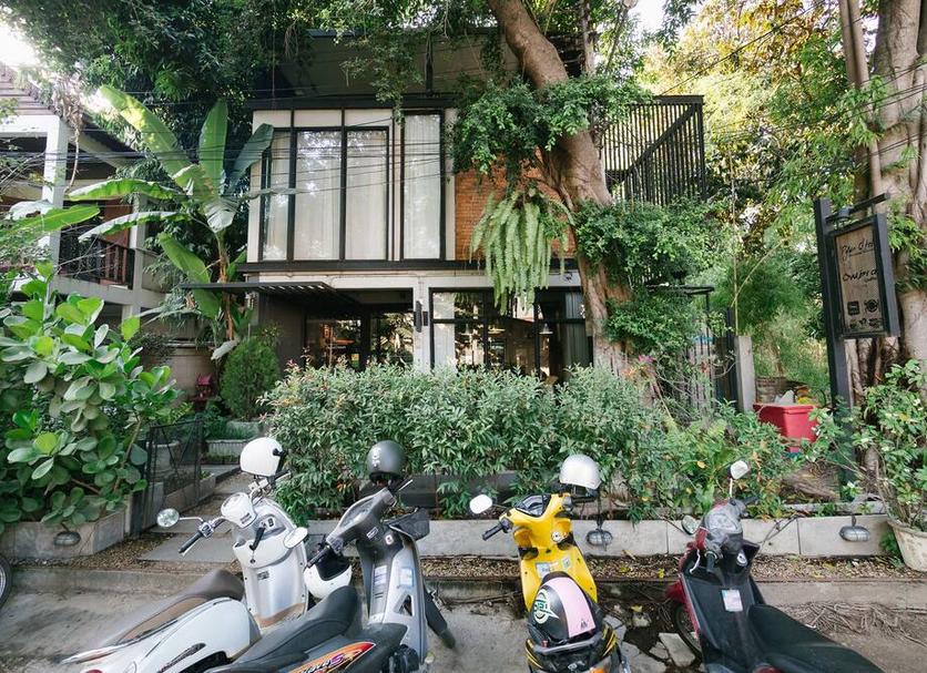 Pemandangan luar Foto