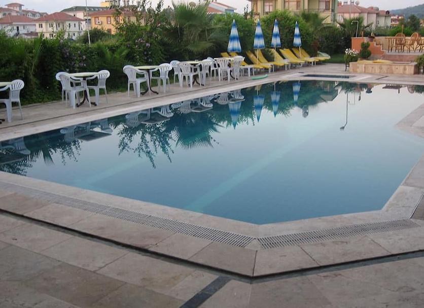 Kolam Foto