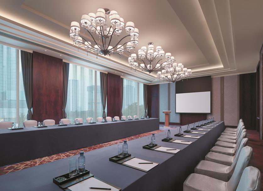 Ruang konferensi Foto