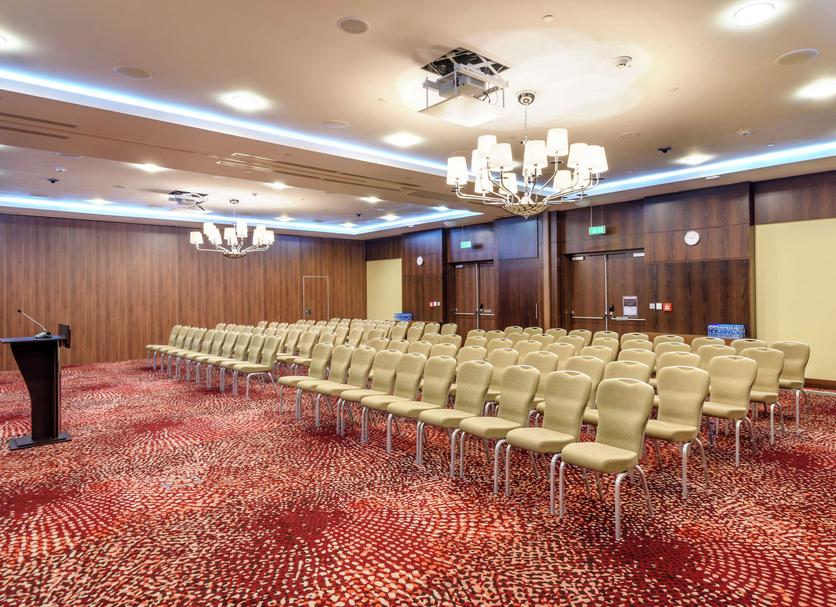 Ruang konferensi Foto