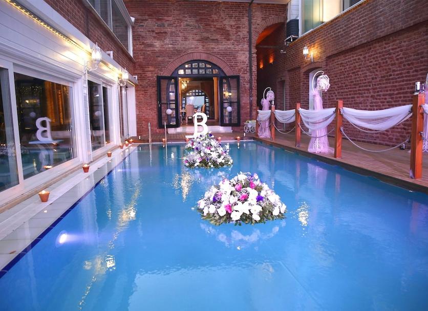 Kolam Foto