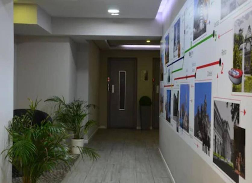 Lorong Foto