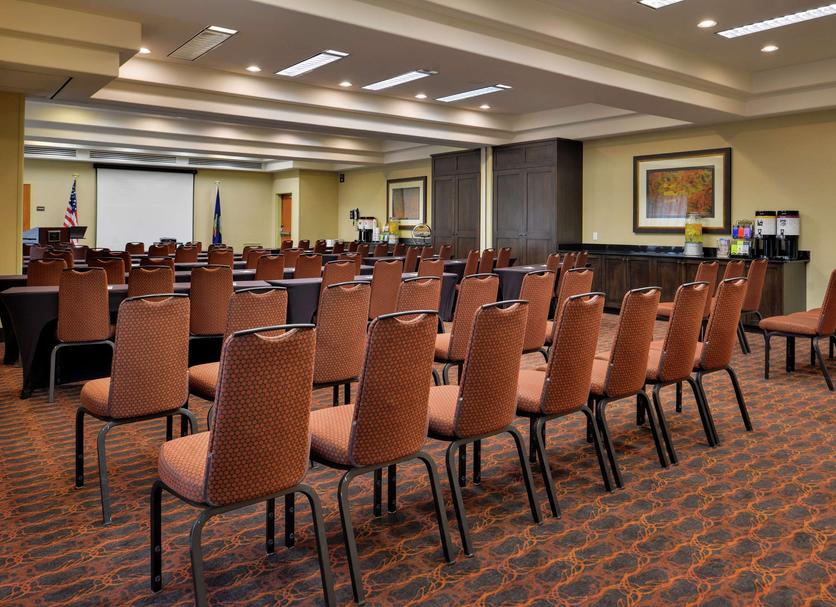 Ruang konferensi Foto