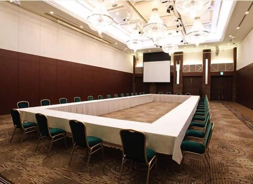 Ruang konferensi Foto