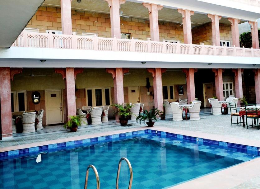 Kolam Foto