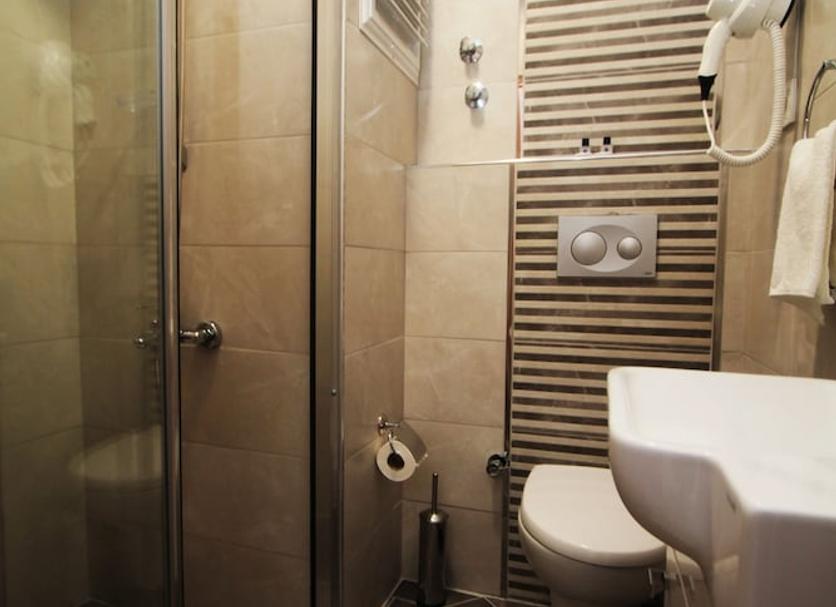 Kamar Mandi Foto