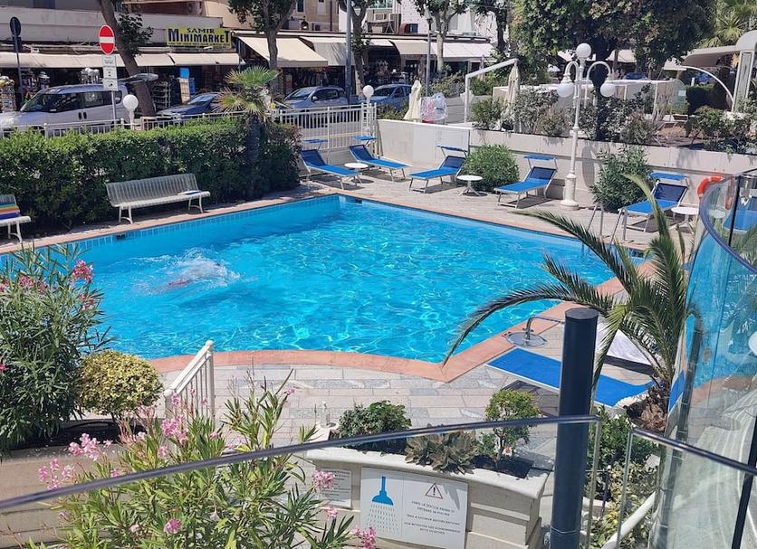 Kolam Foto