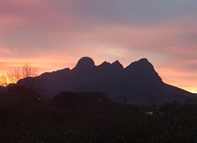 Pemandangan luar Foto