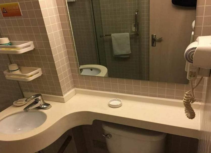 Kamar Mandi Foto