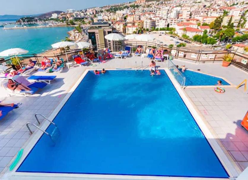 Kolam Foto