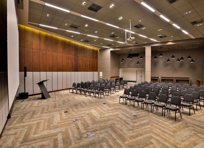 Ruang konferensi Foto