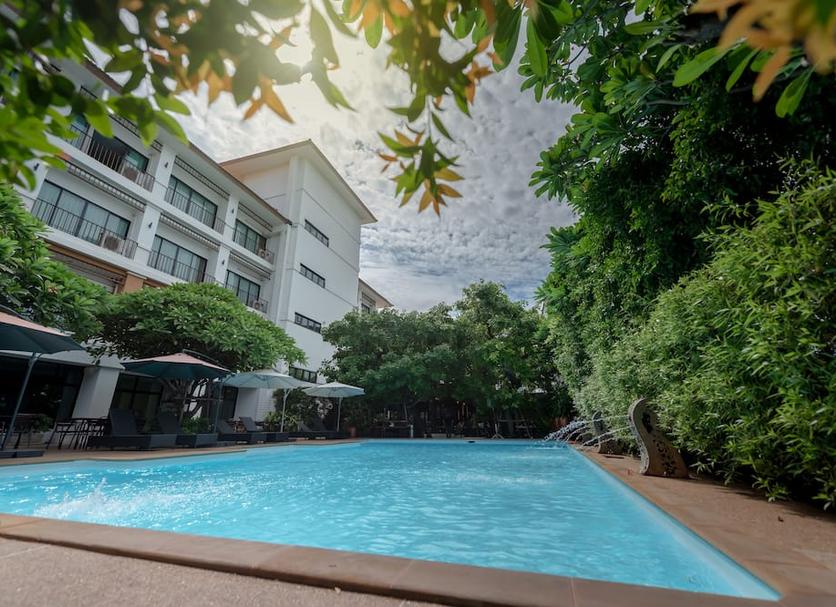Kolam Foto