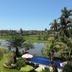 Pemandangan luar