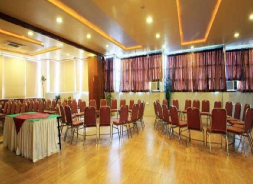 Ruang konferensi Foto
