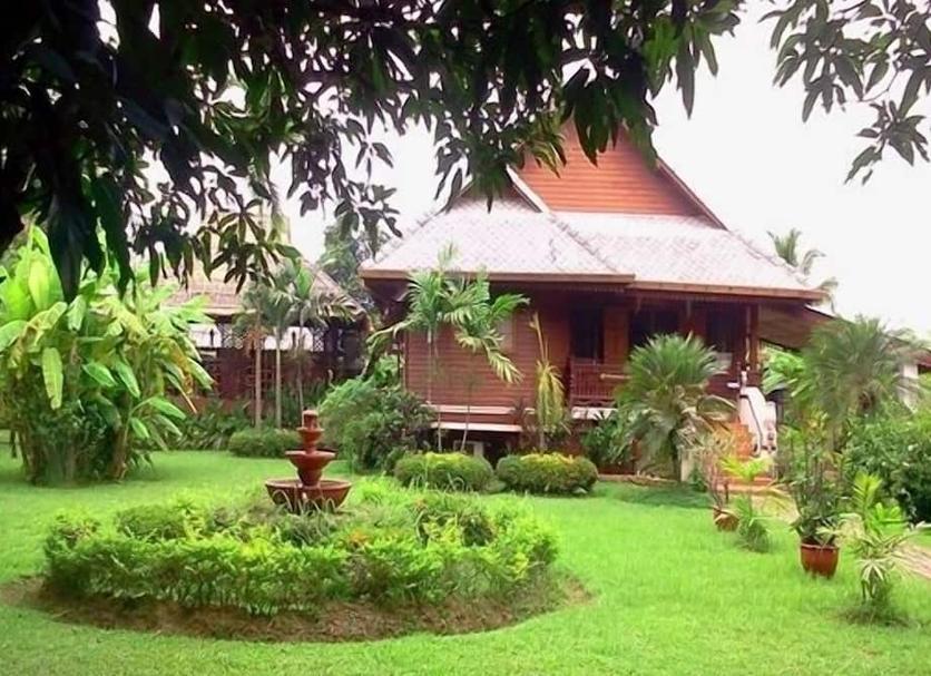 Pemandangan luar Foto