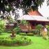 Pemandangan luar