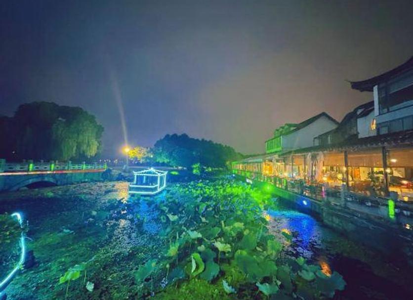 Pemandangan luar Foto