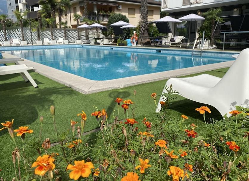 Kolam Foto