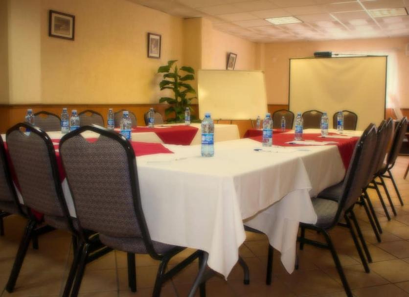 Ruang konferensi Foto