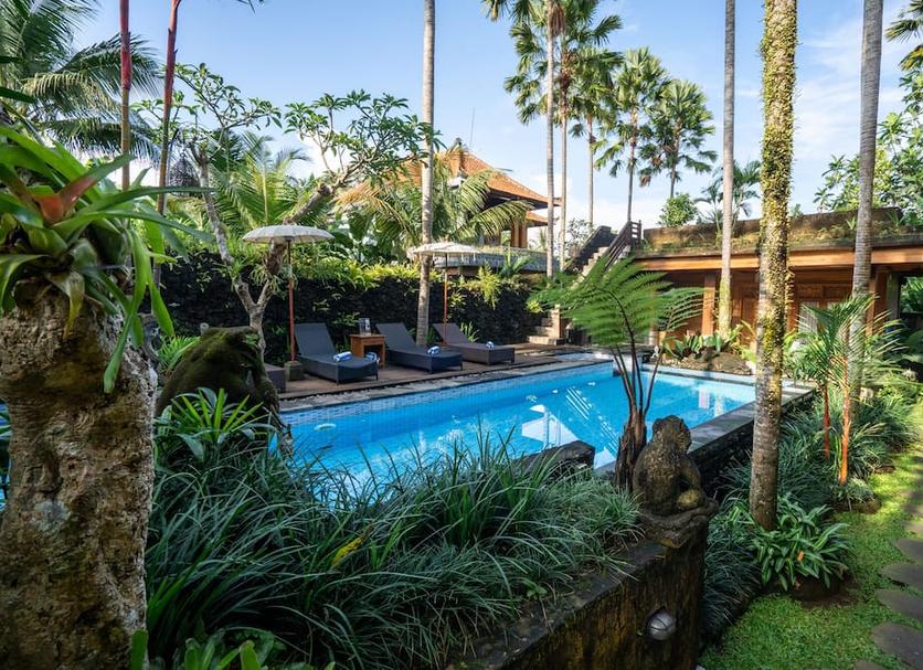 Kolam Foto