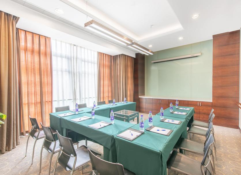Ruang konferensi Foto