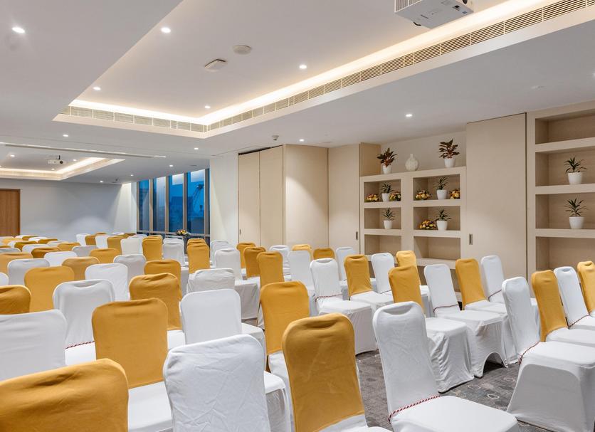 Ruang konferensi Foto