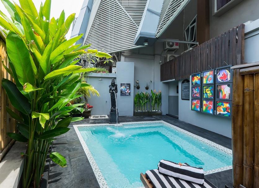 Kolam Foto