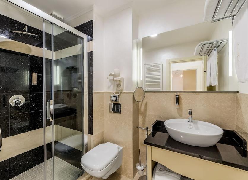 Kamar Mandi Foto