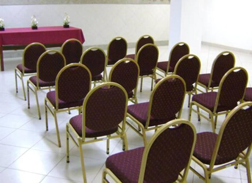 Ruang konferensi Foto